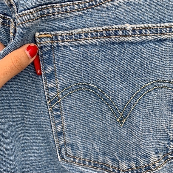 Levi's Classic 501 Skinny Denim Jeans in Light Blue Wash - Picture 16 of 16